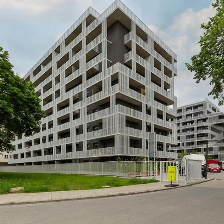 Stacja Wola Apartment Guminska By Noclegi Renters Varşovia Exterior foto